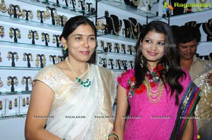 Isha Agarwal Launches Parinaya Expo at TTD Kalyanamandapam