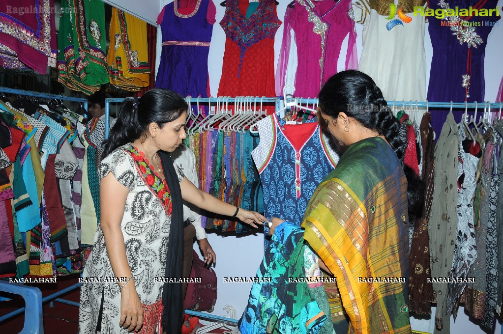 Isha Agarwal Launches Parinaya Expo, Hyd