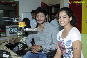 Neeku Naaku Dash Dash Team at Radio Mirchi