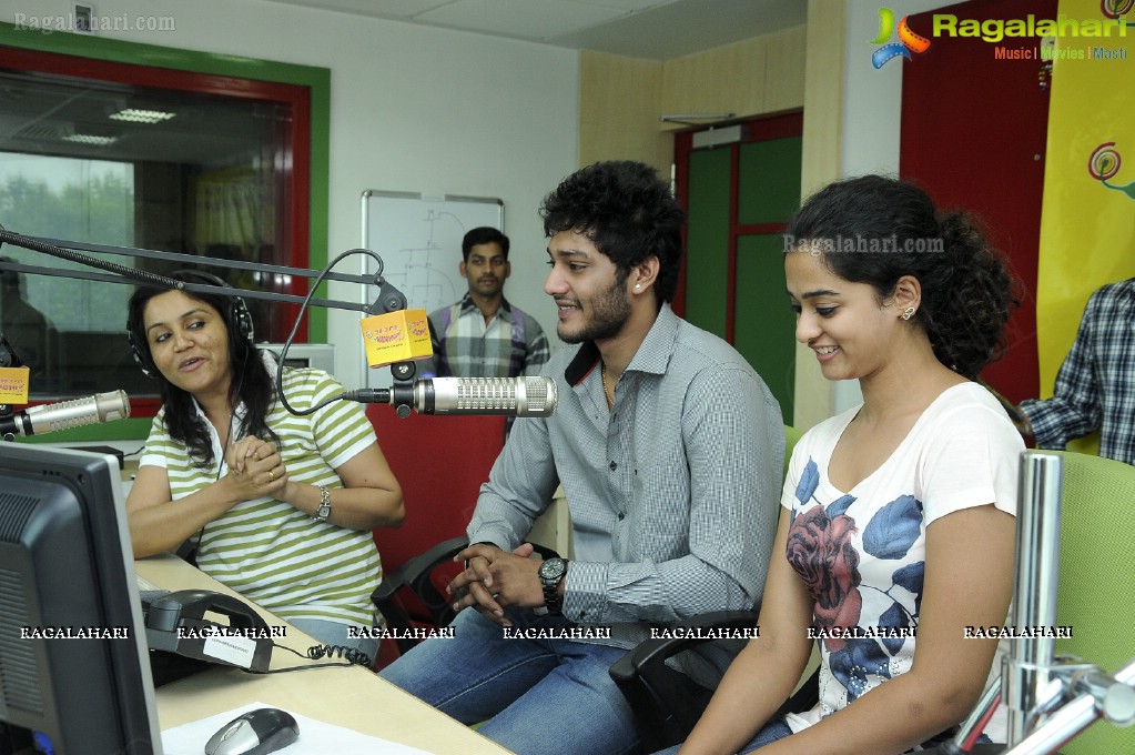 Neeku Naaku Dash Dash Team at Radio Mirchi