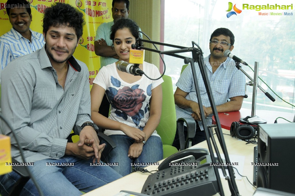 Neeku Naaku Dash Dash Team at Radio Mirchi