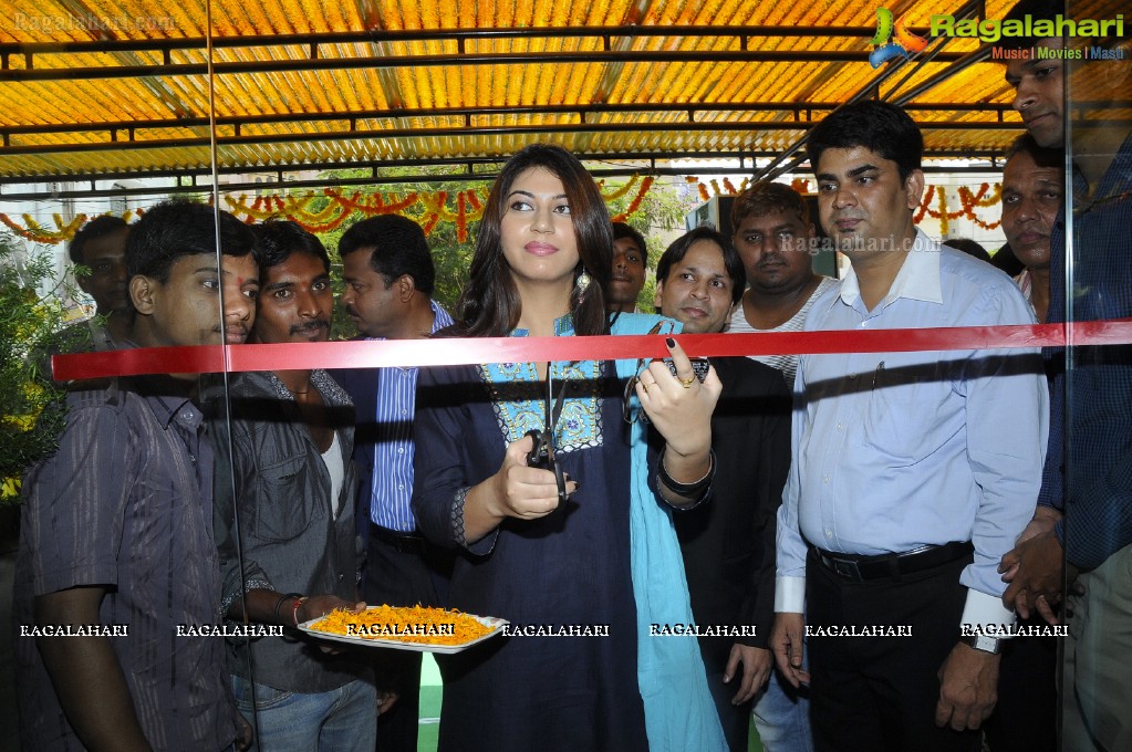 Sarah Sharma Launches Hitech Eye & ENT Centre