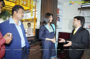 Sarah Sharma Launches Hitech Eye & ENT Centre