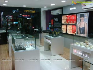 Timex Launches 100th store in Hyderabad