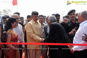 Chandrababu Naidu Launches Villart Photo Expo 2012