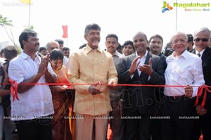 Chandrababu Naidu Launches Villart Photo Expo 2012