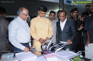 Chandrababu Naidu Launches Villart Photo Expo 2012