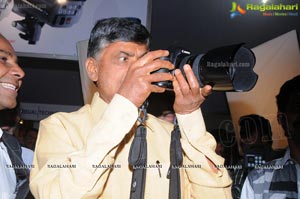 Chandrababu Naidu Launches Villart Photo Expo 2012