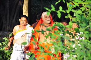 Ravindra Gopal, Ashwini, Balayya