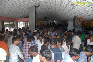 Baadshah Release Hungama at Sandhya 70mm