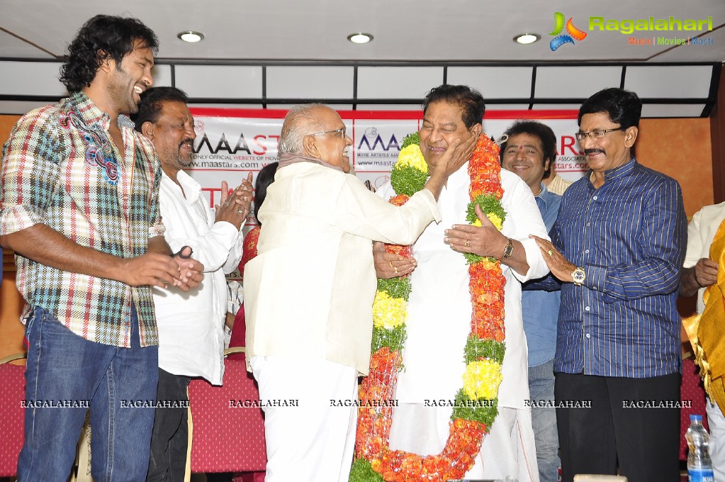 MAA felicitates Kaikala Satyanarayana