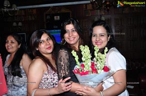 Alka Birthday Party at 10D Pub