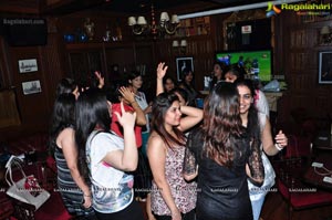 Alka Birthday Party at 10D Pub