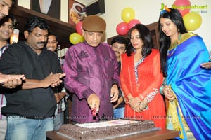 Chandrabose launches Chocolate Room