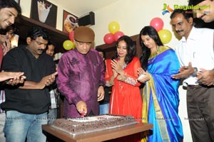 Chandrabose launches Chocolate Room