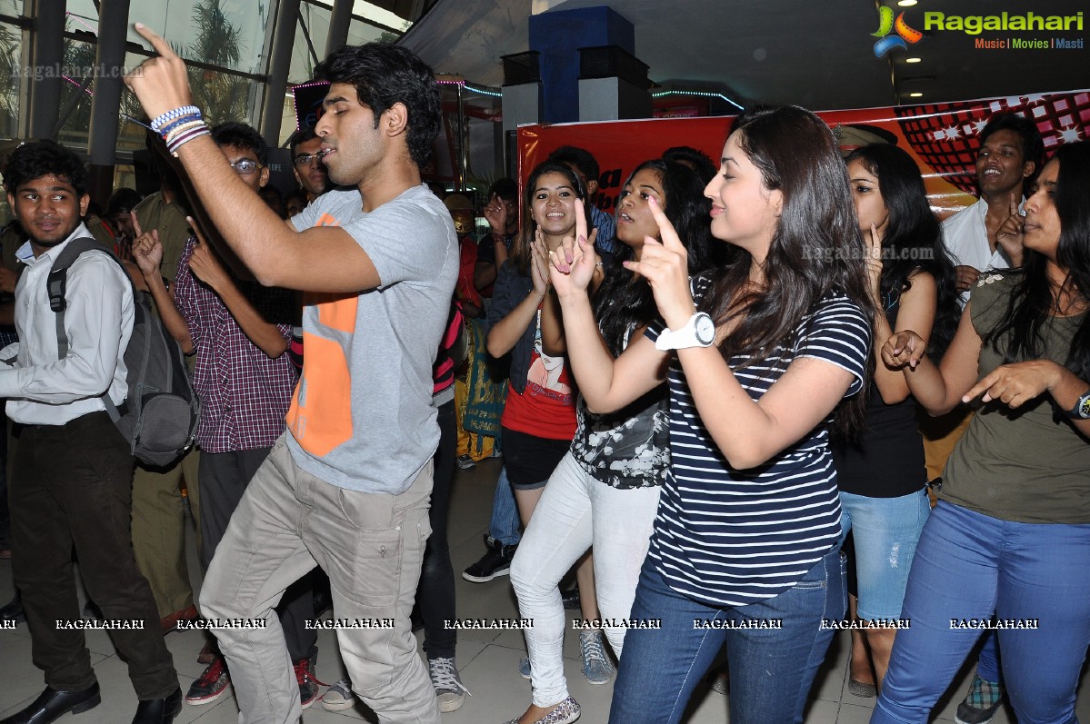 Sirish and Yaami Gautam at Jumpak Jumpak Thumpak Thumpak Flashmob at Prasads Multiplex, Hyderabad