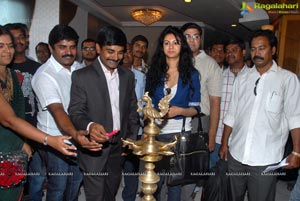 Kamna Jethmalani launches Hi-Tech Consumer fair 2013