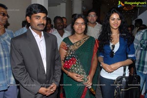 Kamna Jethmalani launches Hi-Tech Consumer fair 2013