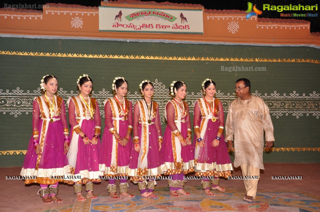 Kathak Dance Show at Shilparamam by Nritya Kala Academy, Hyderabad