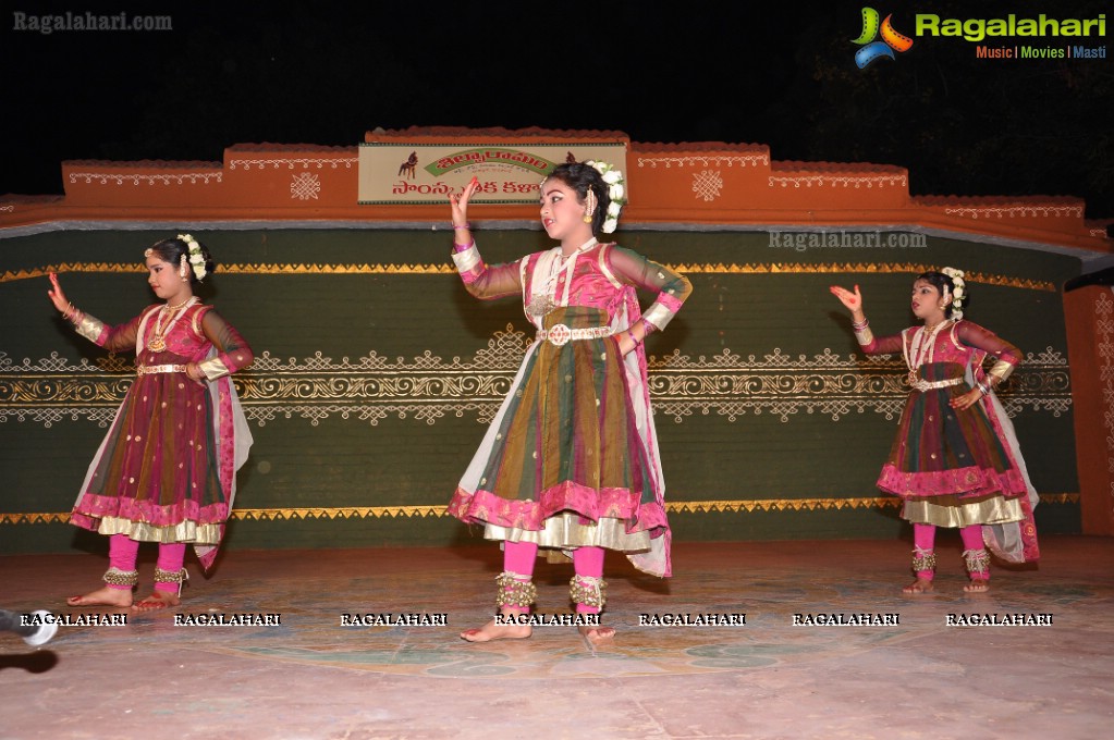 Kathak Dance Show at Shilparamam by Nritya Kala Academy, Hyderabad