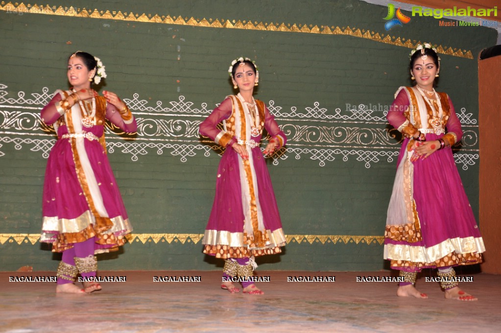 Kathak Dance Show at Shilparamam by Nritya Kala Academy, Hyderabad