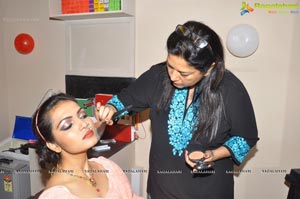 Lakme Salon Make-up Trainer Sushma Khan