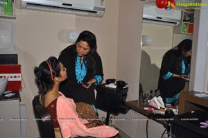 Lakme Salon Make-up Trainer Sushma Khan