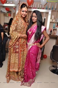 Lakme Salon Make-up Trainer Sushma Khan