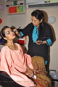 Lakme Salon Make-up Trainer Sushma Khan