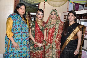 Lakme Artist Sushma Khan at Bridal Makeup Session