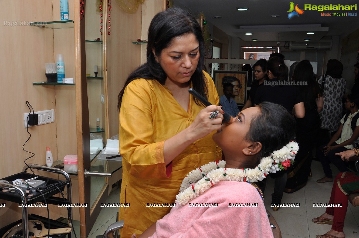 Lakme Bridal Make-up Session with Sushma Khan, Hyderabad