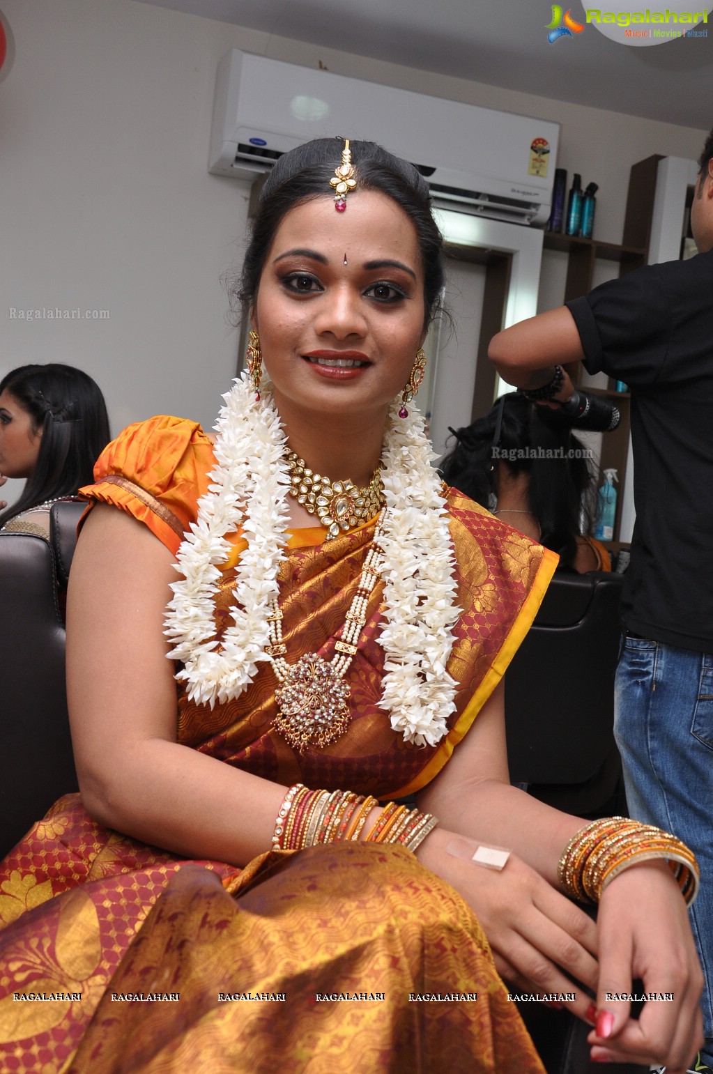 Free Bridal Makeup by Lakme Salon Make-up Trainer Sushma Khan at Lakme Studio, Habsiguda, Hyderabad