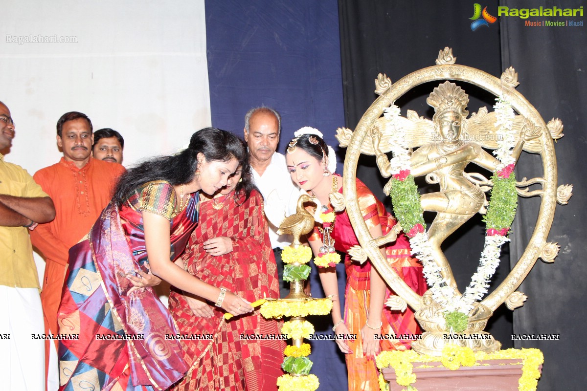 OJAS 2013: Bharatanatyam Program by Students of Manjeeram Academy of Fine Arts 