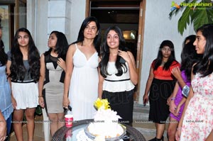 Manjula Tejwani Narsa Daughter Tina Jethwani Birthday
