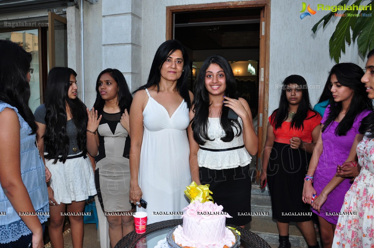 Tina Jethwani's 2013 Birthday Bash