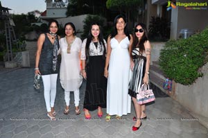 Manjula Tejwani Narsa Daughter Tina Jethwani Birthday