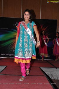 Miss & Mrs India Gujarati 2013 Press Meet