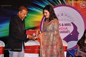Miss & Mrs India Gujarati 2013 Press Meet