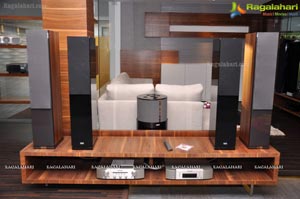 Nagarjuna launches AMX Smart Homes
