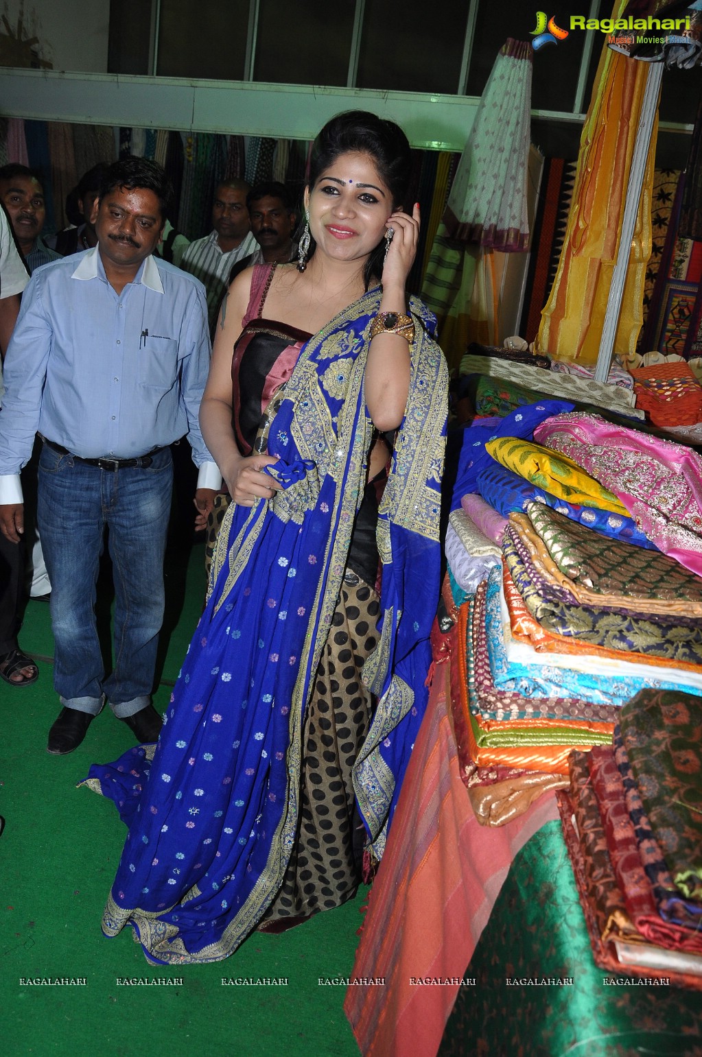 Madhulagna Das inaugurates National Cotton Fab, Hyderabad