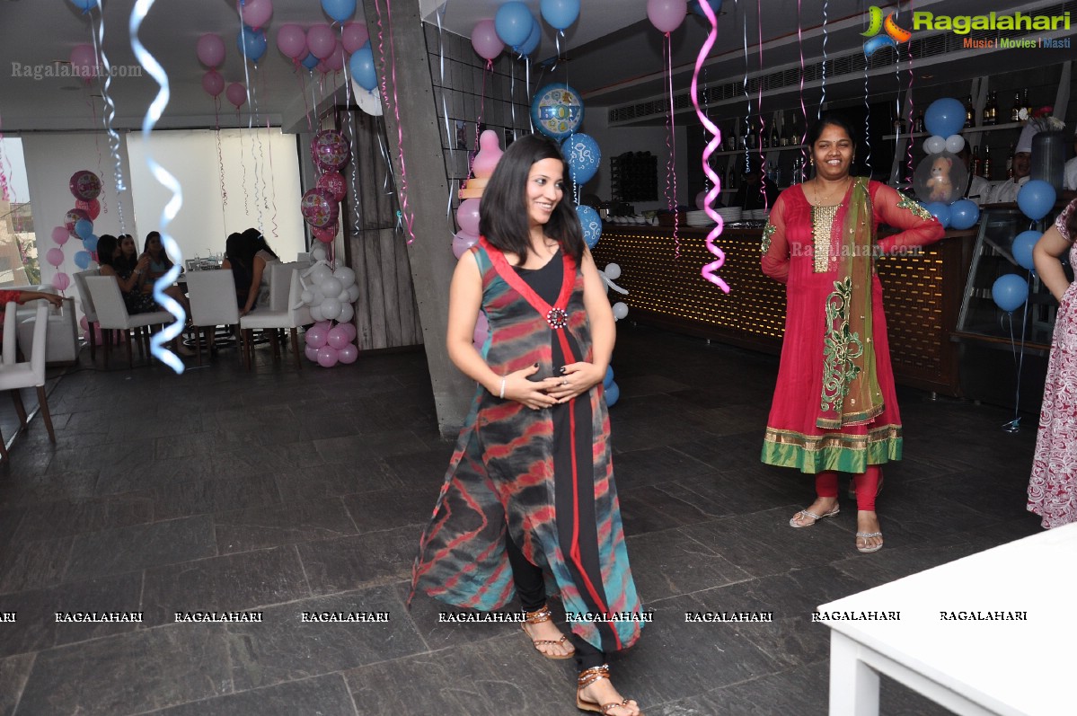 Neha Rajgarhia's Baby Shower