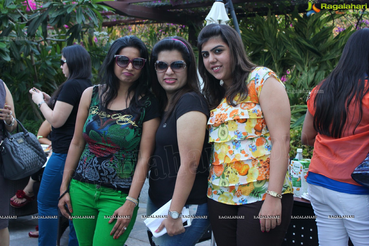 Shots in Shorts by Neha Sonia and Ruchika Shaliya