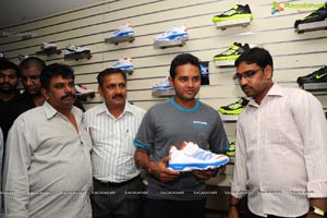 Parthiv Patel Nike Lunardominate
