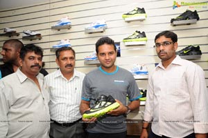 Parthiv Patel Nike Lunardominate