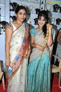 Lavanya launches Parinaya Wedding Fair