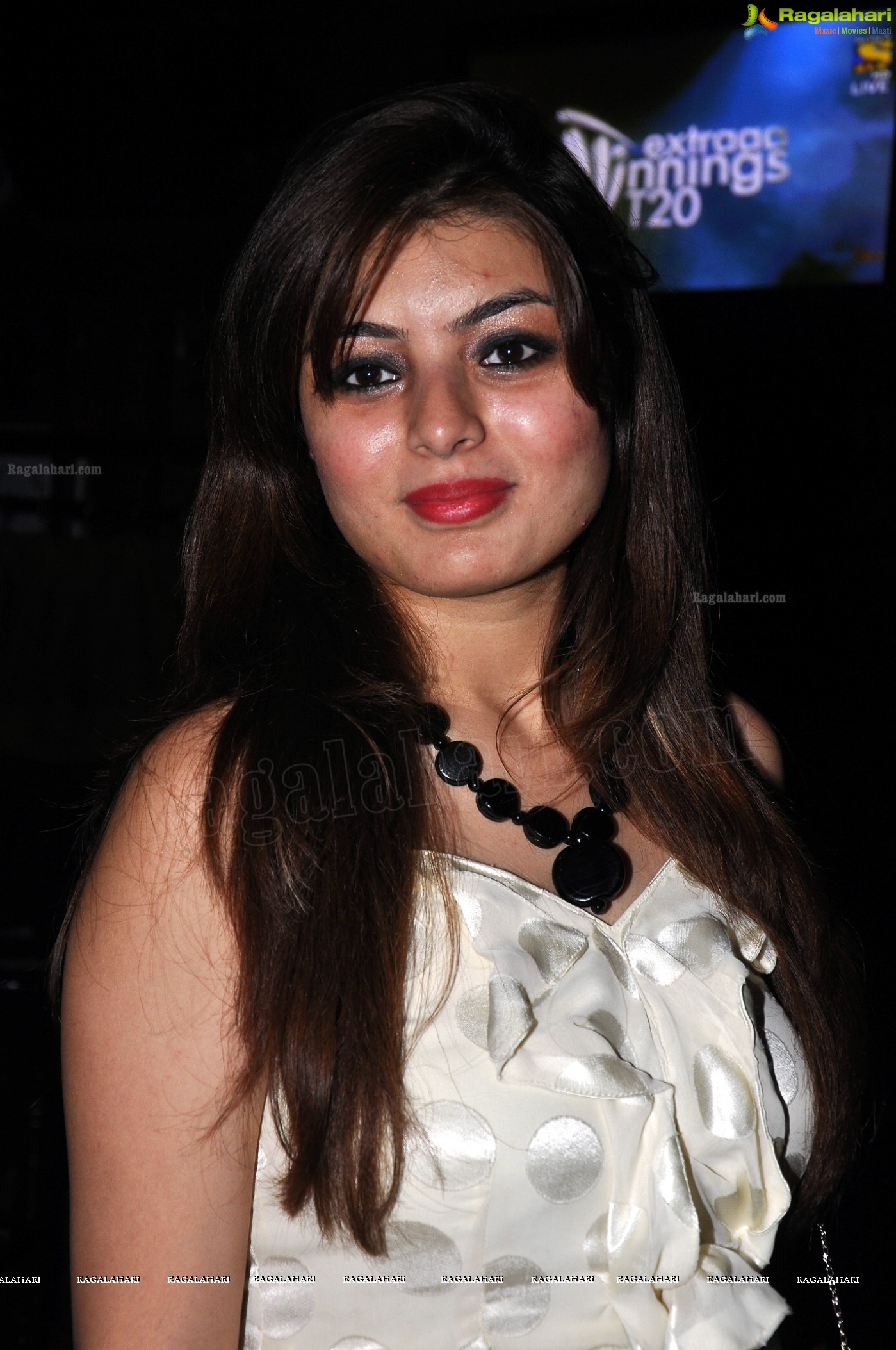 Prerna Bahirwani 2013 Birthday Bash at 10 Downing Street, Hyderabad