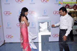 Samantha inaugurates Platinum Jewellery at GRT, Hyderabad