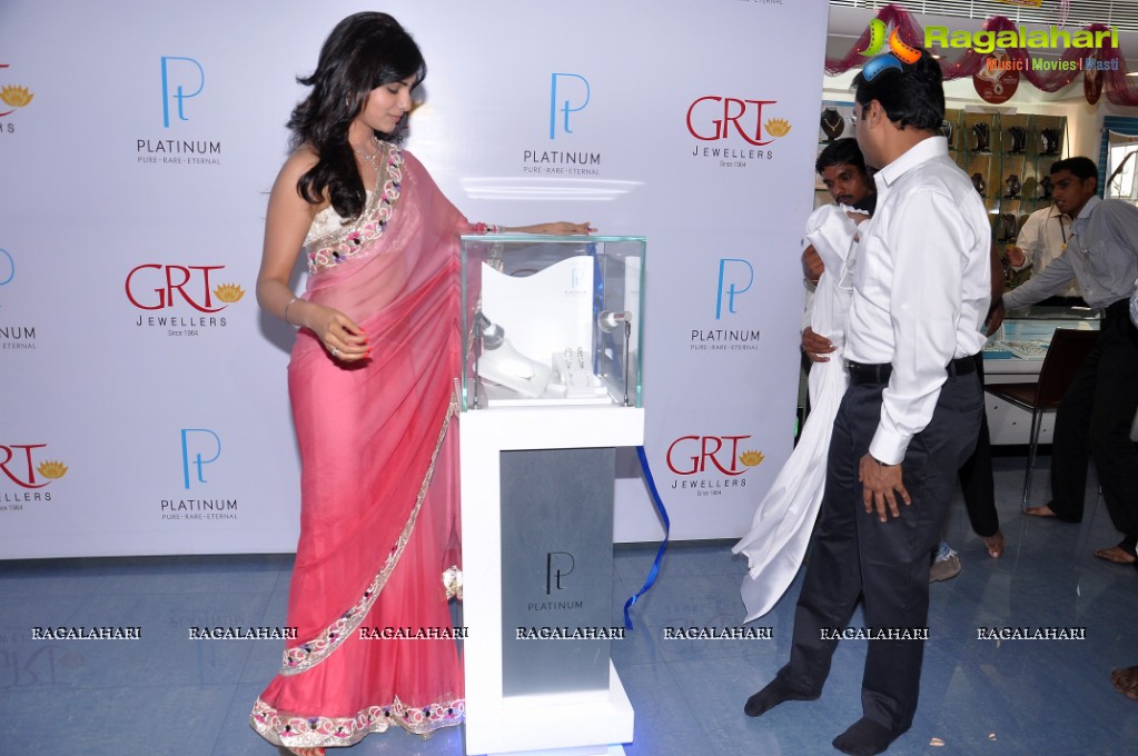 Samantha unveils Platinum Jewellery Collection at GRT Jewellers, Hyderabad