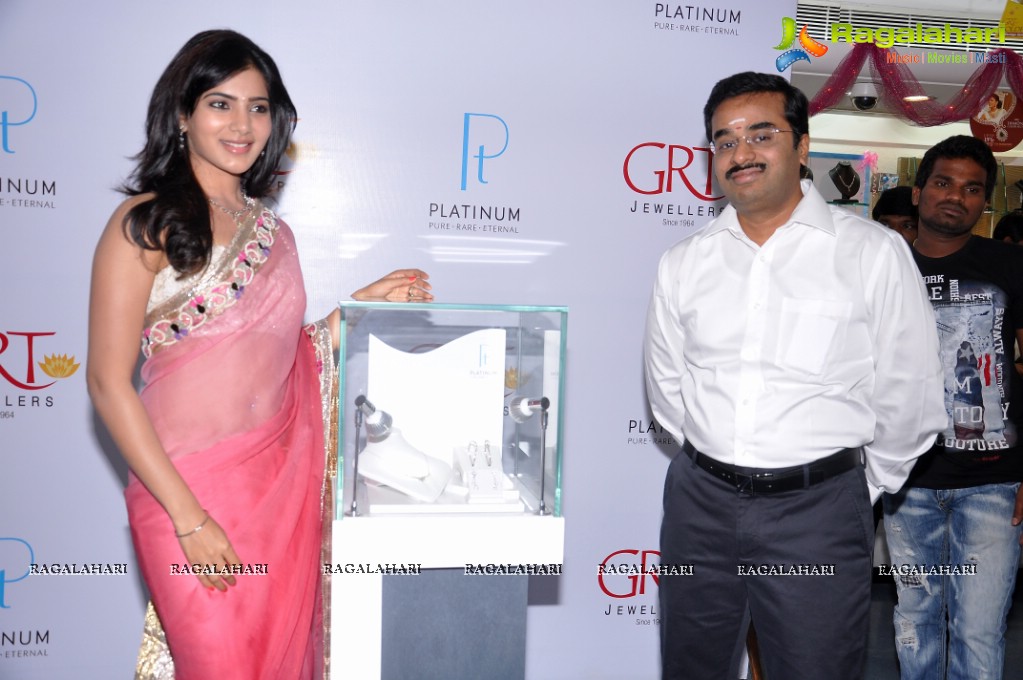 Samantha unveils Platinum Jewellery Collection at GRT Jewellers, Hyderabad