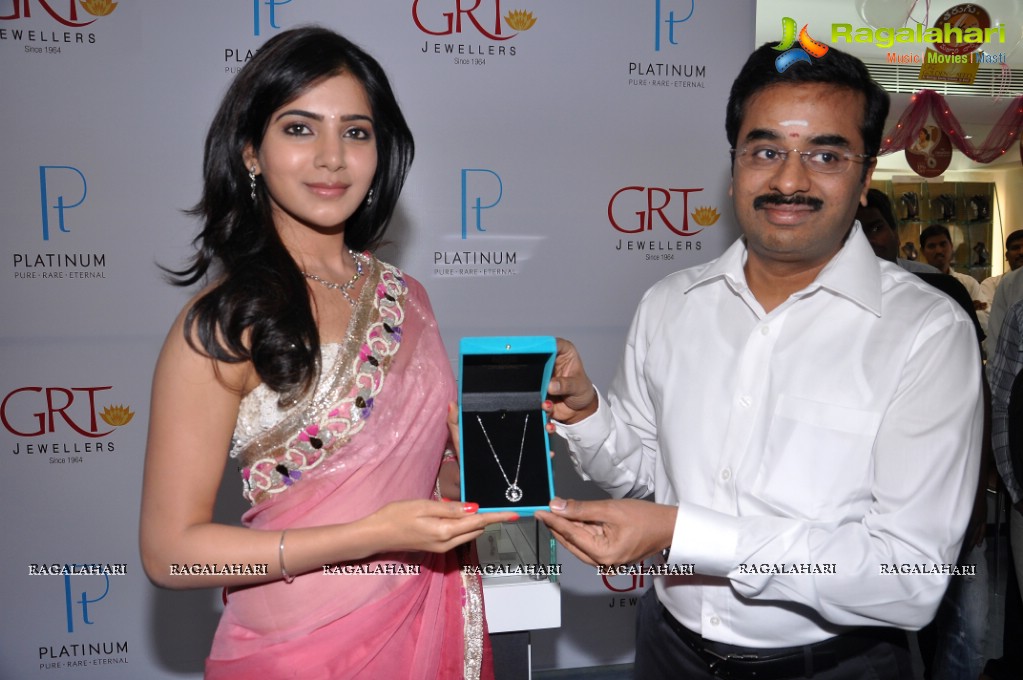 Samantha unveils Platinum Jewellery Collection at GRT Jewellers, Hyderabad